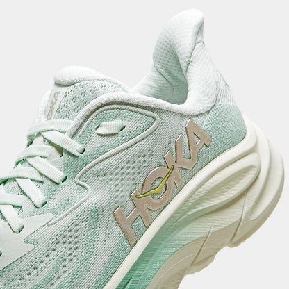 Hoka Donna Clifton 10