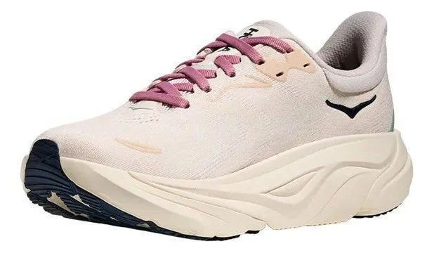 Hoka Donna Arahi 8